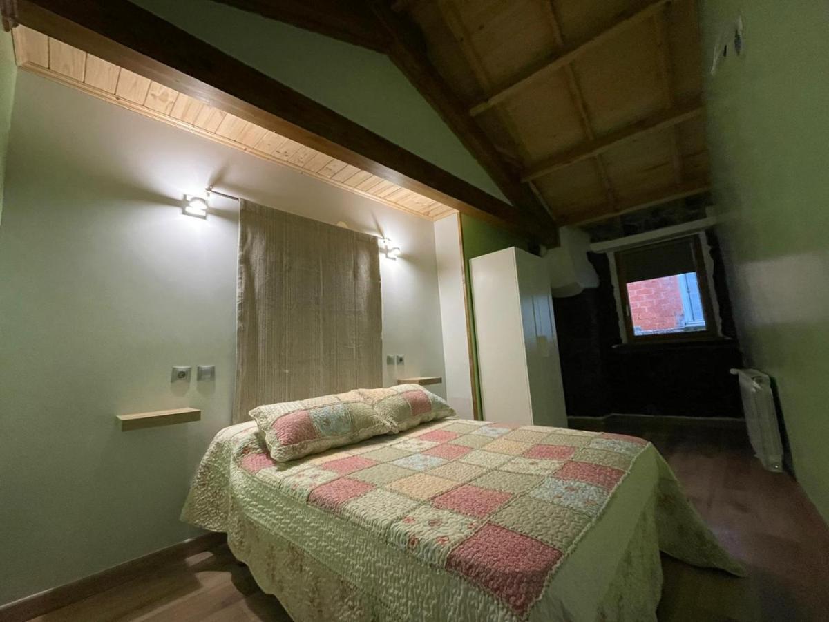 Casa Osu Pardo Vut Villa Caboalles de Abajo Buitenkant foto